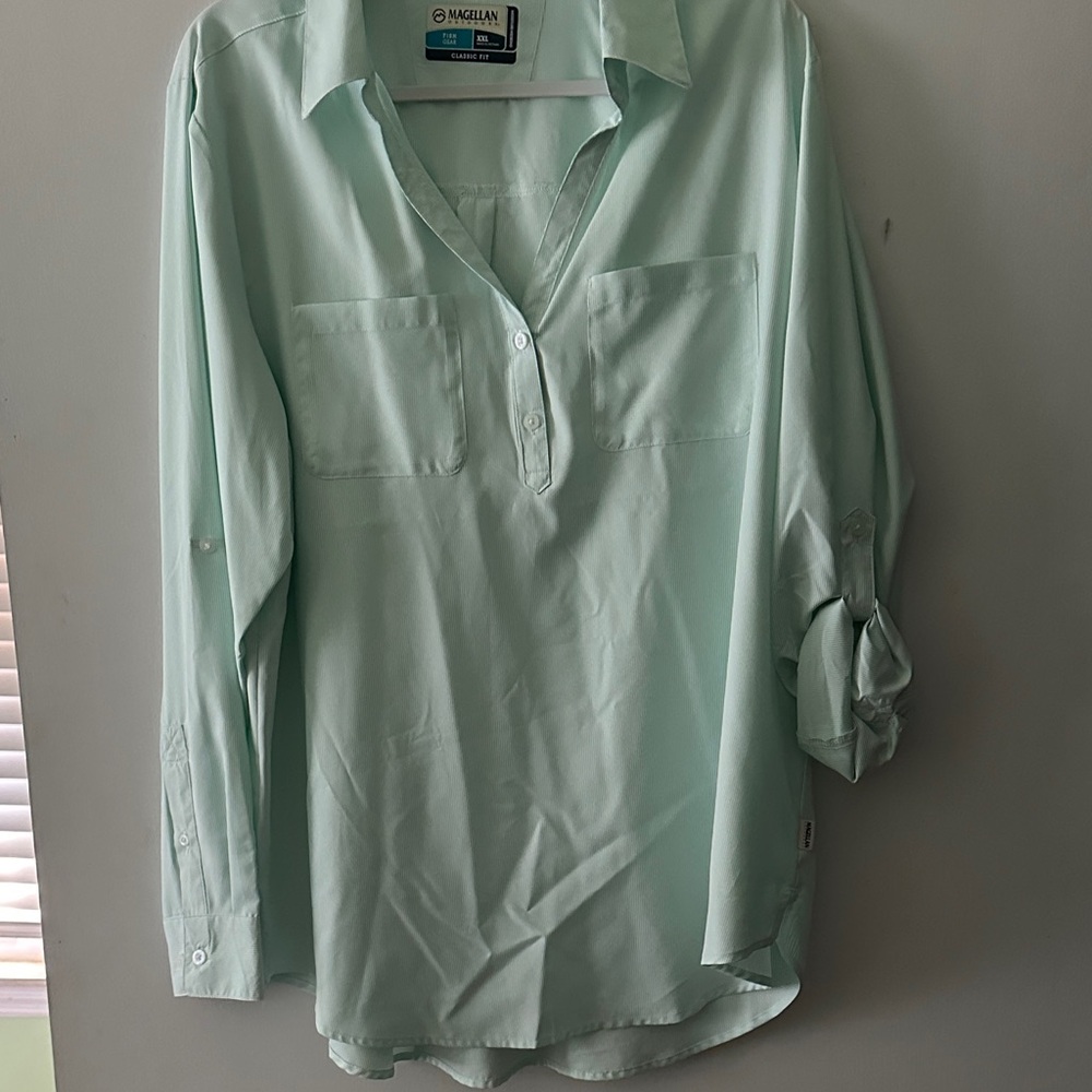 Women’s Magellan Fishing Shirt NWT
